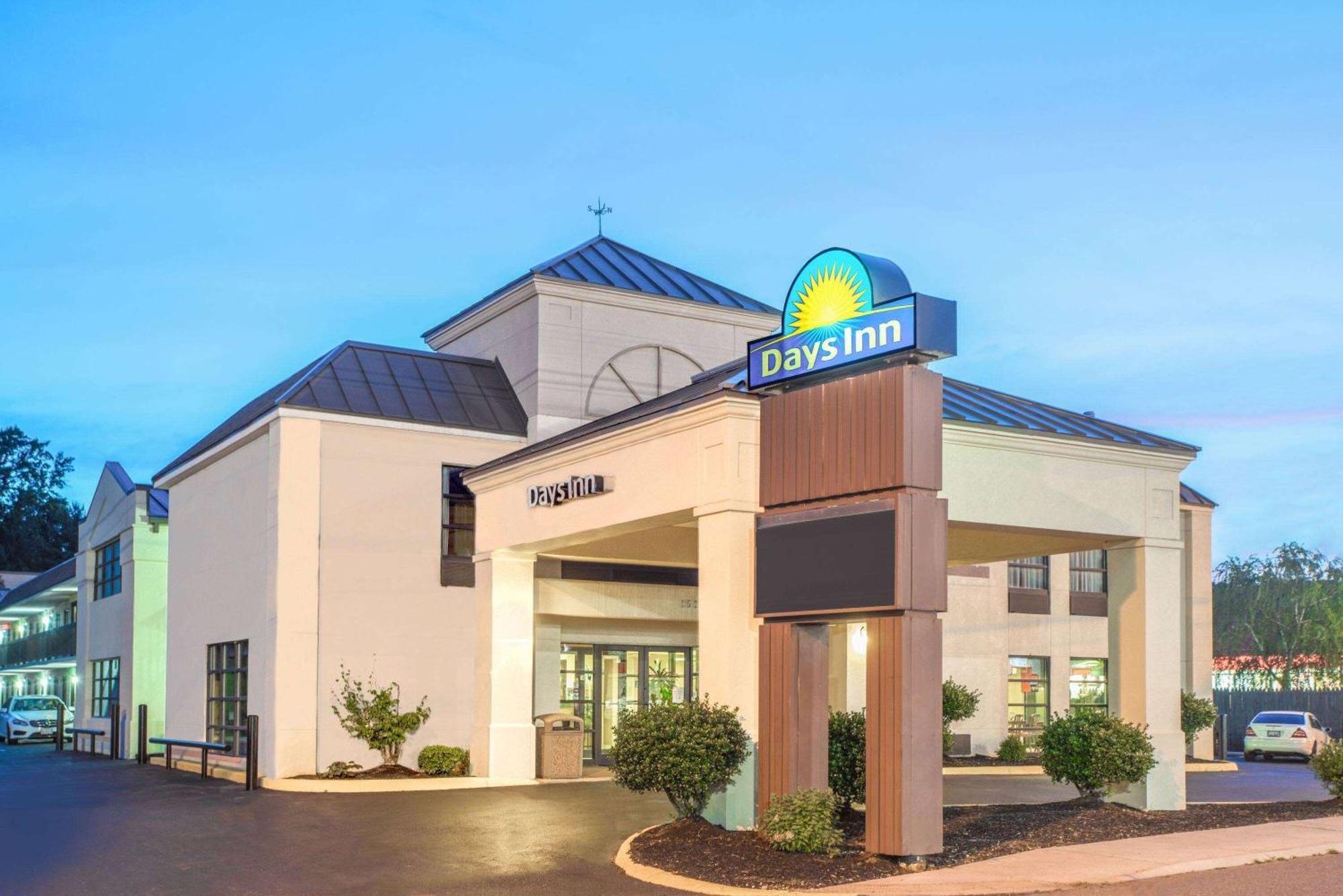 Days Inn By Wyndham Salem Exterior foto