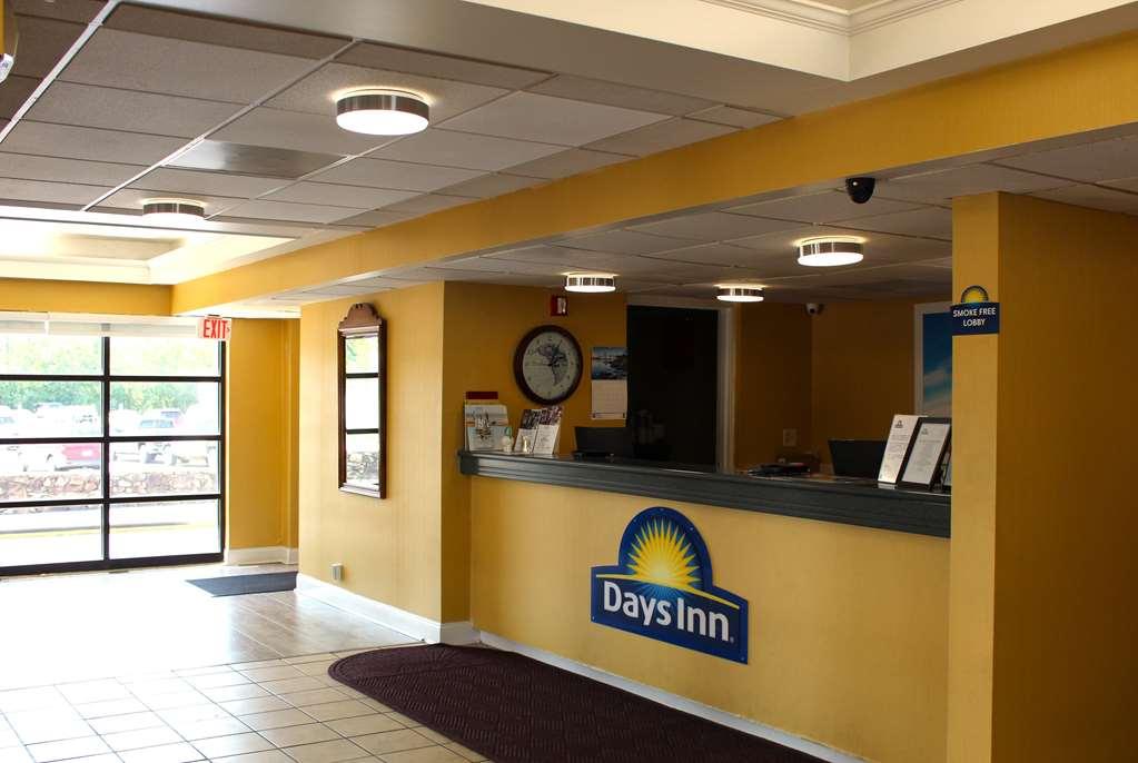 Days Inn By Wyndham Salem Interior foto